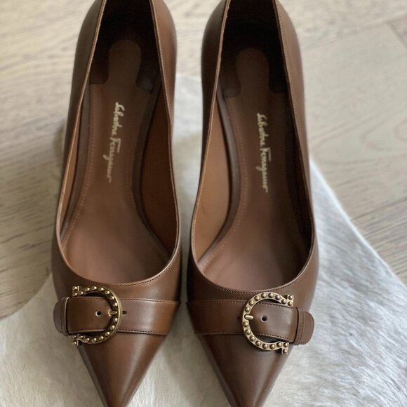 Salvatore Ferragamo Airola Pump Heel in Brown - Picture 2 of 5